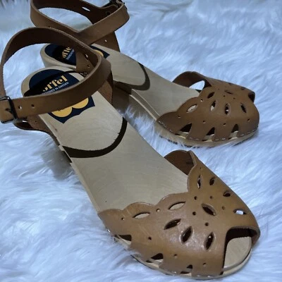 Zueco de cuña sueco Hasbeens Flora en la naturaleza talla 41 punta abierta usado en excelente estado difícil de encontrar Foto 1 de 4