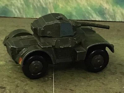 DINKY TOYS - 670 - COCHE BLINDADO DAIMLER Versión Verde Caqui - Suelto Foto 1 de 4