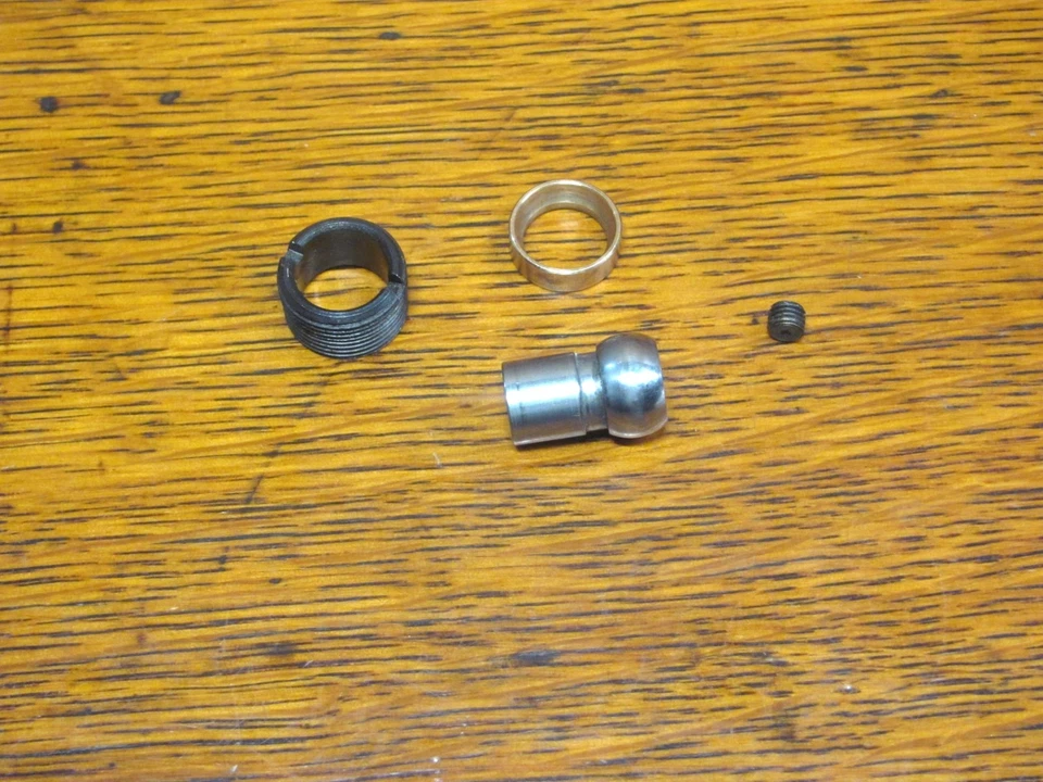 老式 Singer 401 401A 针条灌木总成零件 — 第 1/1 张图片