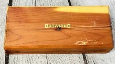 Piedra de afilar al aceite reversible Browning vintage en caja de cedro Foto 1 de 4