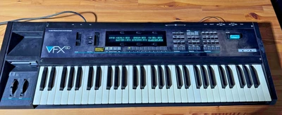 Ensoniq VFX Vintage Synthesizer mit Diskettenlaufwerk und Sequenzer - Bild 1 von 4