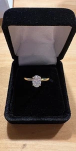 1.09 Carat Oval Lab Grown Diamond Ring 14k Yellow Gold IGI Certified E VS2 - Picture 1 of 4