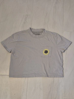 Volcom Women's Light Grey Crew Neck Cropped T-shirt with Pocket Design Size S - Image 1 of 4