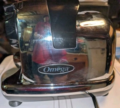 Omega Professional Juicer J8008C With Bowl Presser Juice Screen Extras +++ Foto 1 de 4