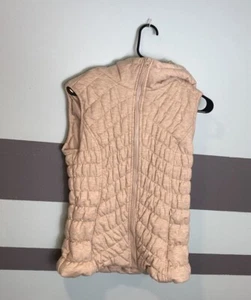 Chico’s Water-Resistant Hooded Neutral Color Puffer Vest Knit NEW Size 0 Vanity - Picture 1 of 8