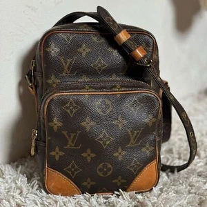 Bolso de mano vintage de lujo LOUIS VUITTON Amazone bandolera icónico de lona recubierta 1989 - Imagen 1 de 16