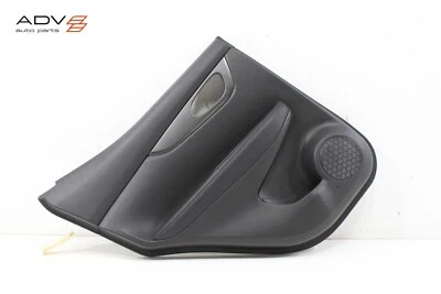 Nissan Rogue Sport 2017-2019 cubierta interior del panel de la puerta del conductor trasero izquierdo OEM Foto 1 de 4