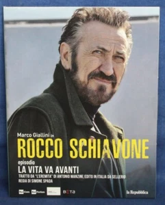 ROCCO SCHIAVONE - LA VITA VA AVANTI - DVD N.6878 - Foto 1 di 1