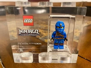 LEGO TT GAMES TROPHY BRICK JAY NINJAGO SHADOW OF RONIN SDCC VERY RARE! - Picture 1 of 2