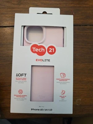 Tech21 Evo Lite Case for iPhone 15 / iPhone 14 / iPhone 13 Soft Pink - Image 1 of 2