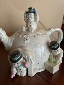 Lenox Fine Porcellana "La teiera del pupazzo di neve" 2002. - Foto 1 di 3