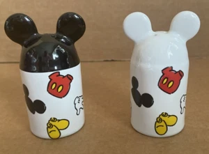 Disney Mickey Mouse Shaped Ears Salt & Pepper Shakers Clothes Design *pre-owned* - Picture 1 of 5