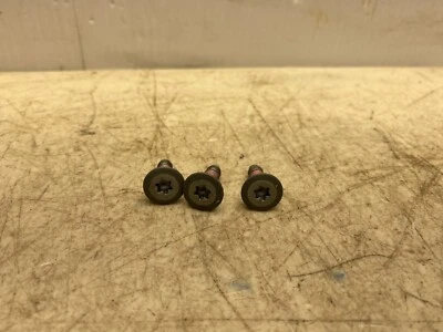 SUBARU OUTBACK 2015-2019 MONTAJE ACTUADOR CERRADURA PUERTA DELANTERA O TRASERA IZQUIERDA O DERECHA Foto 1 de 3