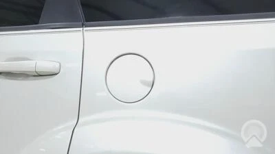 Dodge Journey 2009-2020 tapa de llenado de combustible/gas cubierta de puerta blanco perla-PWH Foto 1 de 2