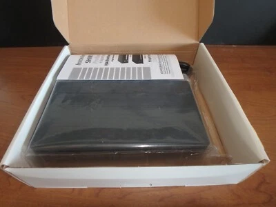 Shinybow SB-1108G 1x8 VGA (RGBHV) Distribution Amplifier Splitter - Image 1 of 4