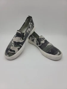 Tommy Bahama Camouflage Slip On Sneaker Shoes Women's Size 7  - Picture 1 of 9