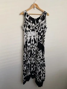 David House Womens Size 12 Black White V-Neck Sleeveless Pocket Flowy Stretch - Bild 1 von 15