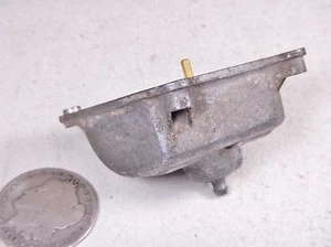 88 KAWASAKI KAF450 B1 MULE 1000 CARBURETOR FLOAT BOWL CHAMBER - Picture 1 of 8