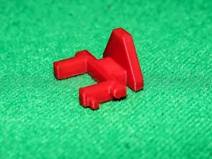 Siku Farm Rear Linkage Adaptor For Britains Farm Toys 1/32 - RED - Picture 1 of 3