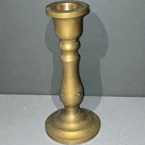 Vintage Messing Kerzenhalter Mini Dekor Sammlerstück Puppenstube Zubehör 2,5" - Bild 1 von 5