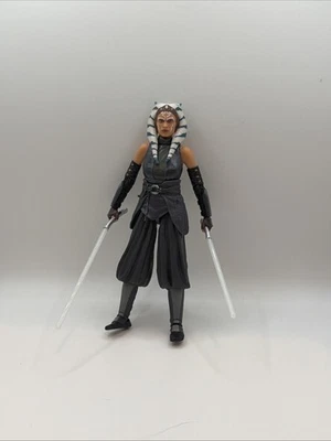 星球大战黑色系列阿索卡·塔诺(曼达洛人)6 英寸可动人偶 - 宽松 — 第 1/4 张图片