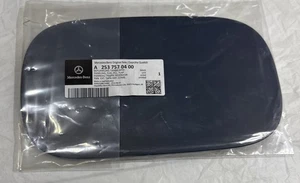 Genuine Mercedes-Benz Paneling Fuel Fill Flap 253-757-04-00 - Picture 1 of 5