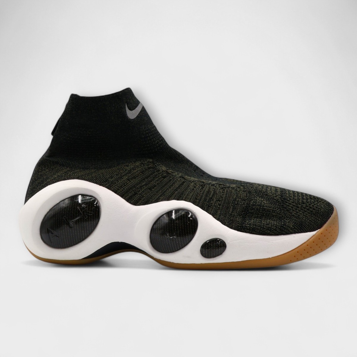 シューズ(男性用) Nike flight bonafide 28 zoom hqdefault.jpg