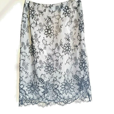 Dana Buchman Easter Straight Pencil Skirt Size 2 Black White Party Lace Beaded  - Image 1 of 4