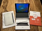 Appel iPad 7. Generation 128 GB Wi-Fi 10,2 Zoll mit Smart Keyboard und Pencil