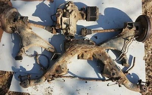 VW GOLF MK3 SYNCRO 4WD 4X4 REAR BEAM AXLE DIFFERENTIAL DRUM BRAKES DRIVESHAFTS - Picture 1 of 7