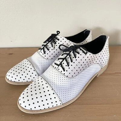 Dolce Vita Blanco Negro Polo Lunares Cuero Oxfords Zapatos Informales 7 Foto 1 de 4