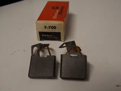 Juego de cepillos alternadores Delco Remy F-700 Ford Lincoln Mercury NOS caja de fábrica Foto 1 de 4