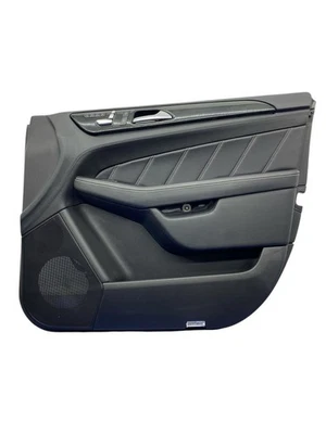 MERCEDES GLE 63 S AMG W166 2016-2019 PANEL DE MOLDURA DE PUERTA INTERIOR DELANTERA DERECHA | NEGRO Foto 1 de 4
