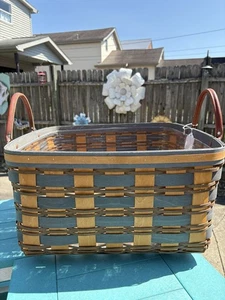 Longaberger club Limited Woodland medium wash day - Picture 1 of 4