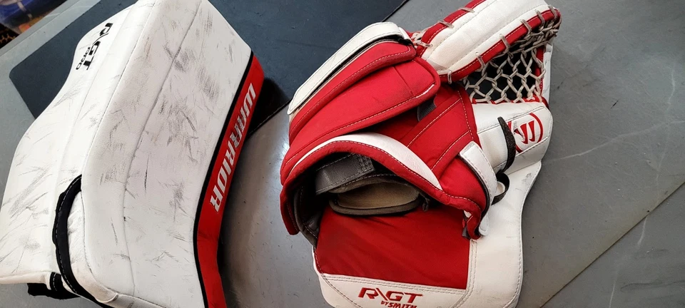 Warrior Ritual Gt Pro Sr. Glove and Blocker Red/white/black - Image 1 of 4