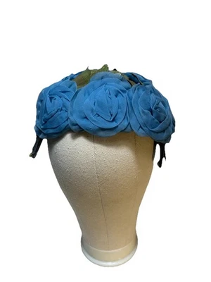 Vintage Women’s 1950s 60s Hat Floral W/ Leafs Chiffon Blue Fascinator Church - Image 1 of 4