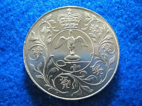 1977 Great Britain - Queen Elizabeth Silver Jubilee Commemorative Crown Cover