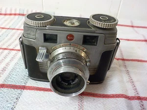 Cámara Kodak Signet 35 de colección con estuche de campo, lente Ektar, obturador Synchro 300 años 50 - Imagen 1 de 7