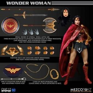 the ONE 12 COLLECTIVE: DC COMICS – WONDER WOMAN 1/12 Action Figure 16 cm MEZCO