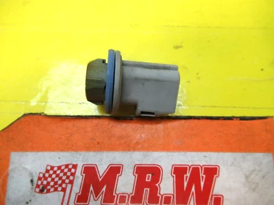 SIDE CLEARANCE LIGHT BULB SOCKET off HEAD LAMP LENS R L for FORD LINCOLN MERCURY - Image 1 of 4