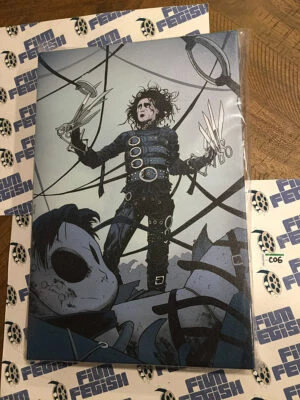 Tim Burton’s Edward Scissorhands 12×18 inch Officially Licensed Canvas Print C06 - Image 1 of 4