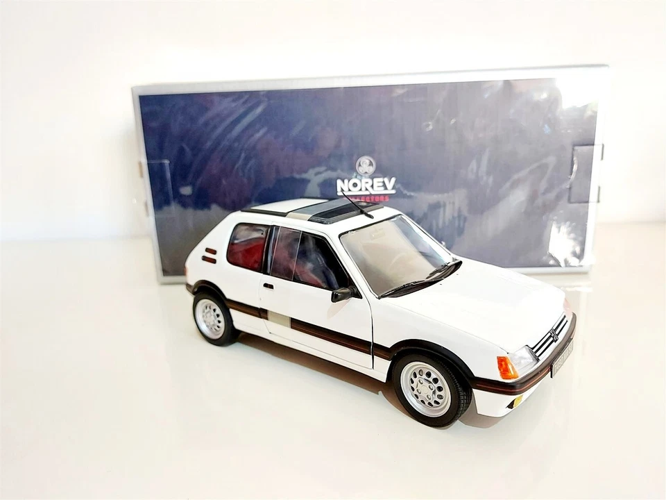 Peugeot 205 GTI 1.6 Bianco del 1988 - 1/18 Norev - Immagine 1 di 4