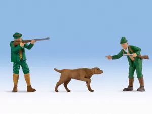 17842 Noch 0 Personaggi Cacciatori con fucili e cane 3 figure scala 0 1:43 - Imagen 1 de 1
