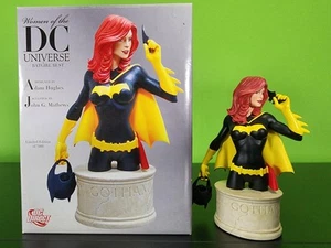 DC Direct Woman Of The DC Universe Batgirl Bust Boxed #3566/7000 FREE SHIPPING - Picture 1 of 12