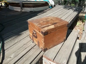Antique Dovetailed Handled Heavy Wood Box Chest SOLID Decor Storage Old Collect - Picture 1 of 8
