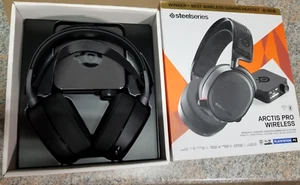 Steelseries Arctis Pro Inalámbrico -Auriculares para Juegos - Negro Bluetooth para PC PS5 PS4 - Imagen 1 de 3