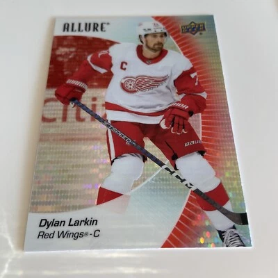 NHL Card-Dylan Larkin-Red Rainbow-Allure 2023-24-Detroit - Bild 1 von 2
