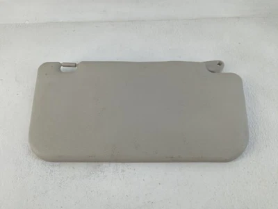 Espejo parasol derecho Mitsubishi Mirage 2014-2014 pasajero Y48TS Foto 1 de 4