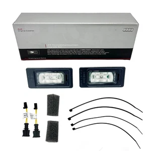 Original Audi A4 A5 Q5 RS5 LED Kennzeichenleuchte Nachrüstsatz 8K0052110  - Picture 1 of 4