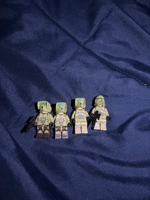 LEGO Starwars Minifigure Clone Scout Troopers 41 st Elite Corps Kashyyyk Camo - Image 1 of 2
